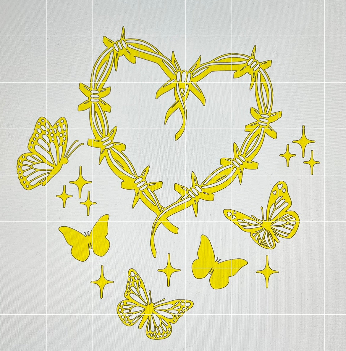 3) Corazon con mariposas 💖🦋